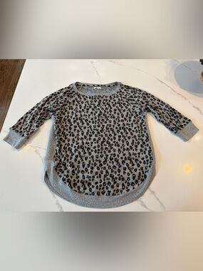 Maurices Gray Marled Knit Sweater - Size Medium